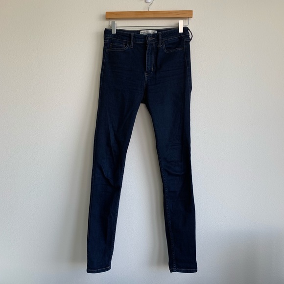 Abercrombie & Fitch Skinny Jeans - Picture 3 of 5